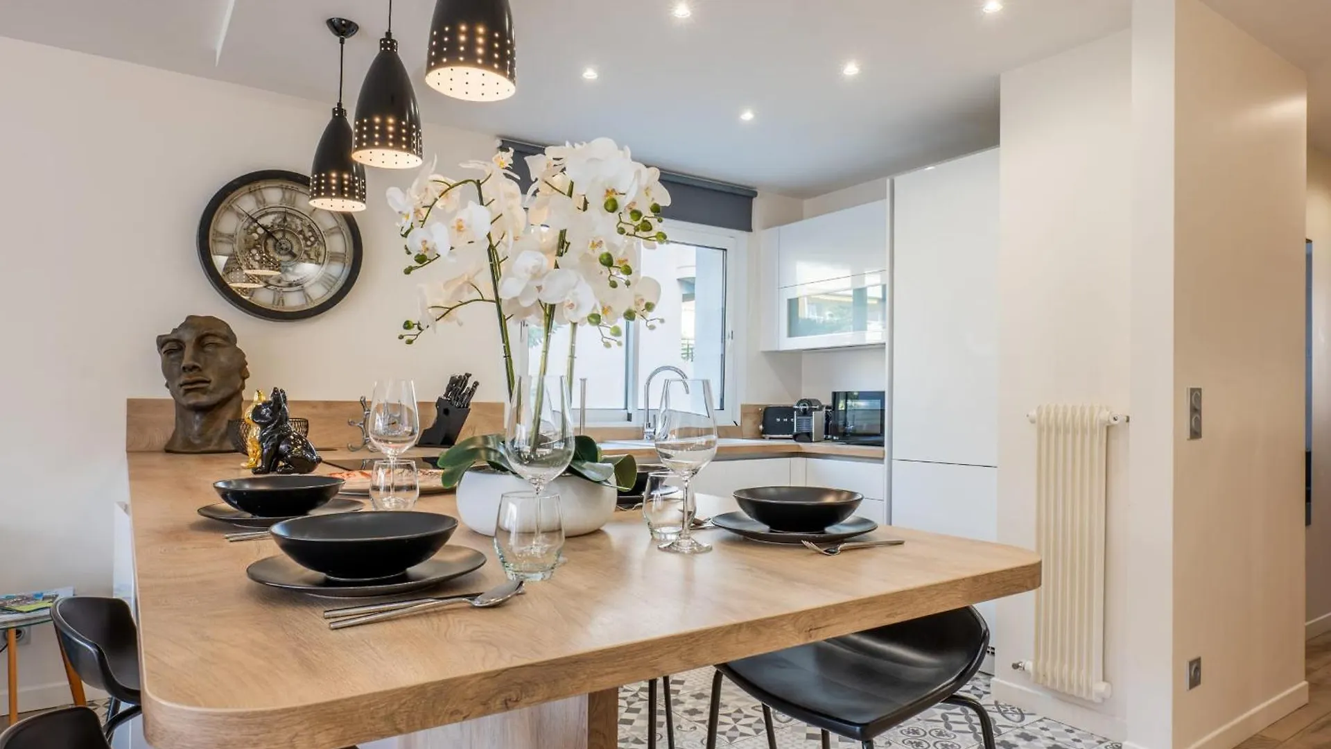 2-Room Apartment With Terrace Close To The Center Cannes