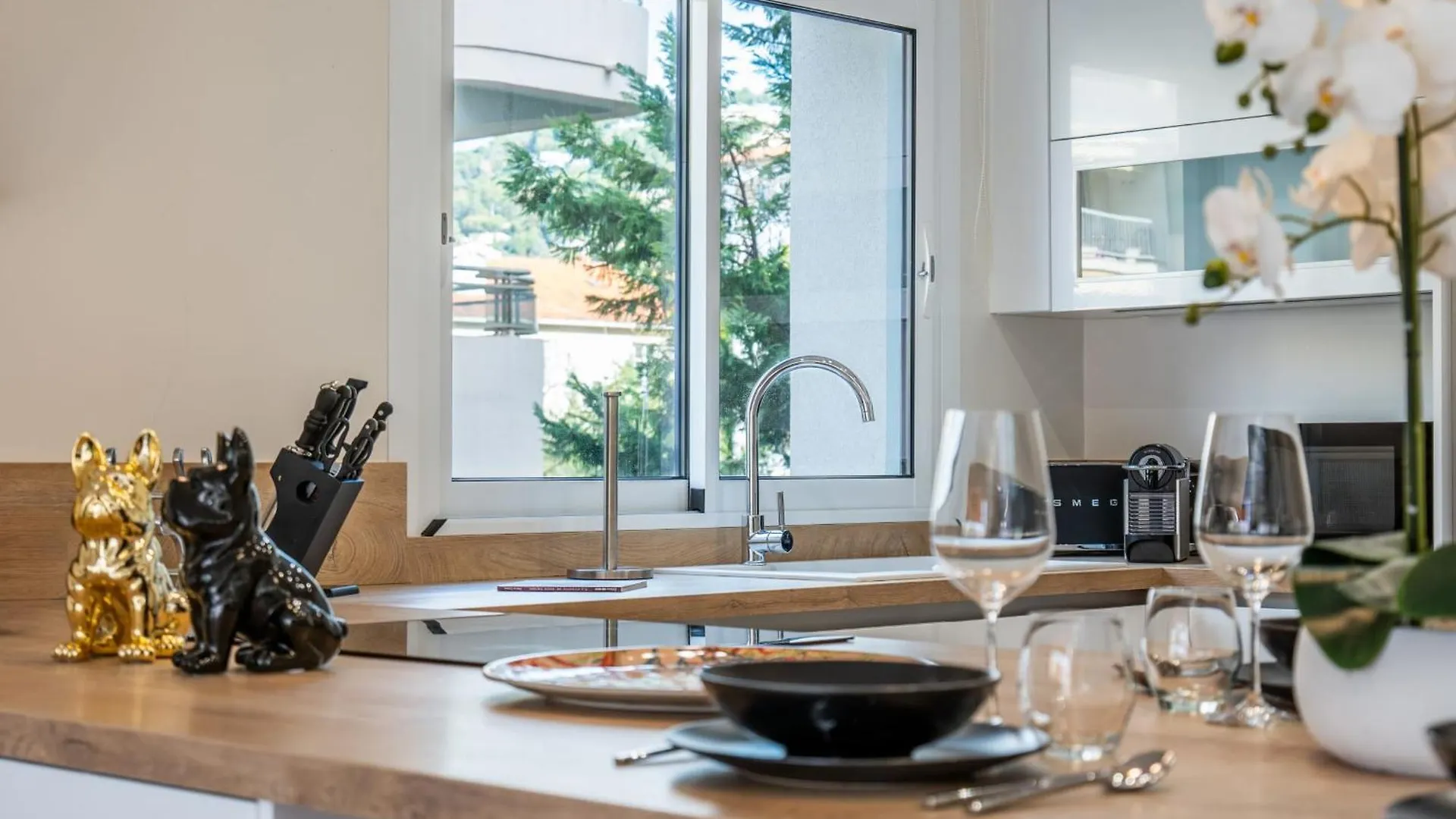2-Room Apartment With Terrace Close To The Center Cannes 0*,  France